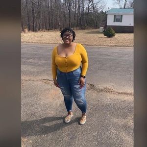 Meet your Posher, Rhonda